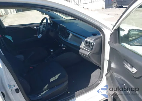 2022 Kia Rio S z USA, uszkodzony, nr VIN 3KPA24AD5NE466464